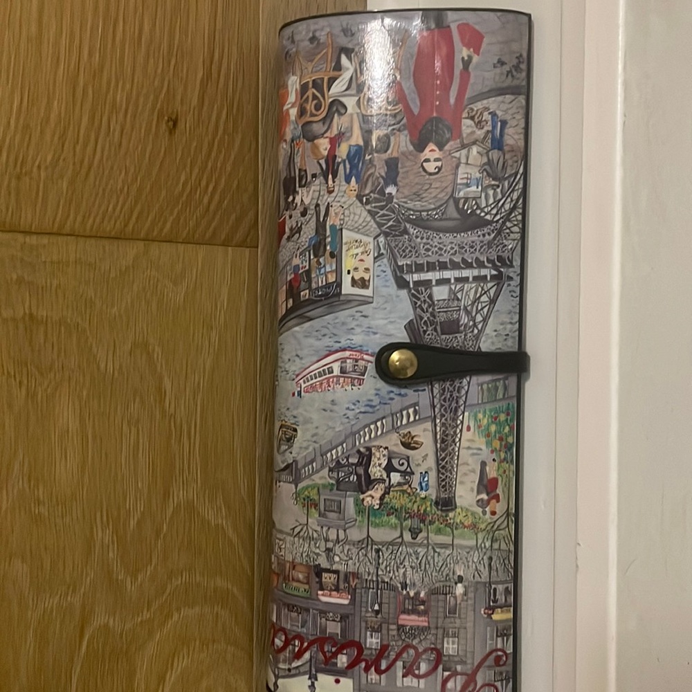 One of kind handbag snap closure Parisian